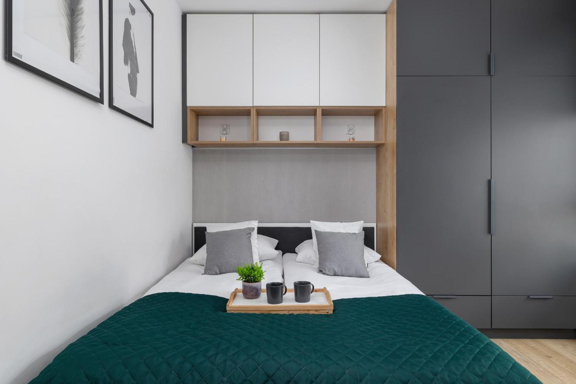 Elegant Apartment In Cracow With Balcony, Parking And Desk By Noclegi Renters Krasków Εξωτερικό φωτογραφία